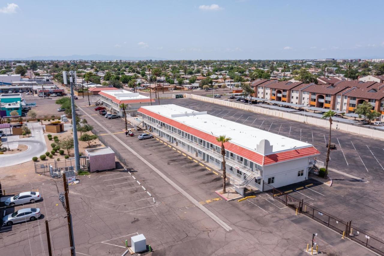 Super 8 By Wyndham Phoenix West Kültér fotó