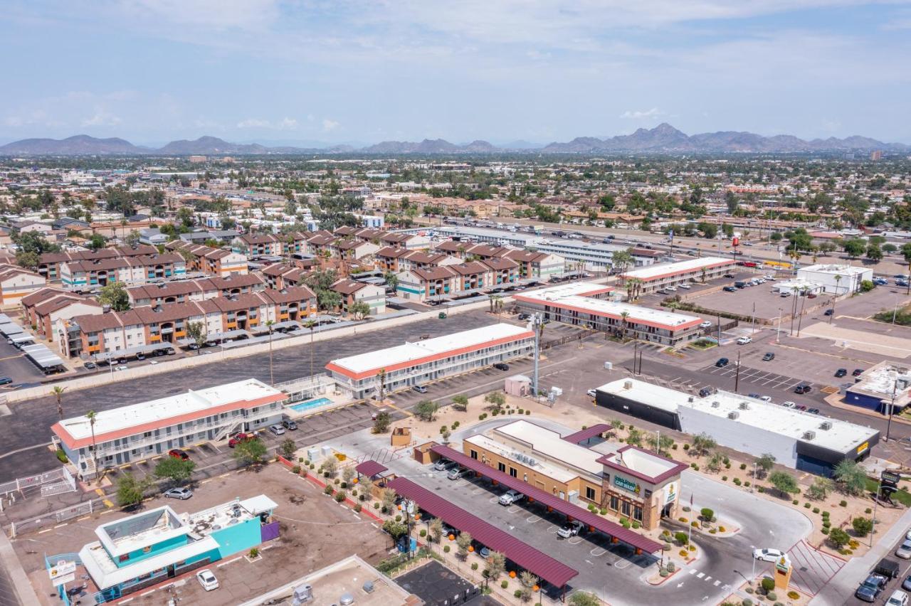 Super 8 By Wyndham Phoenix West Kültér fotó