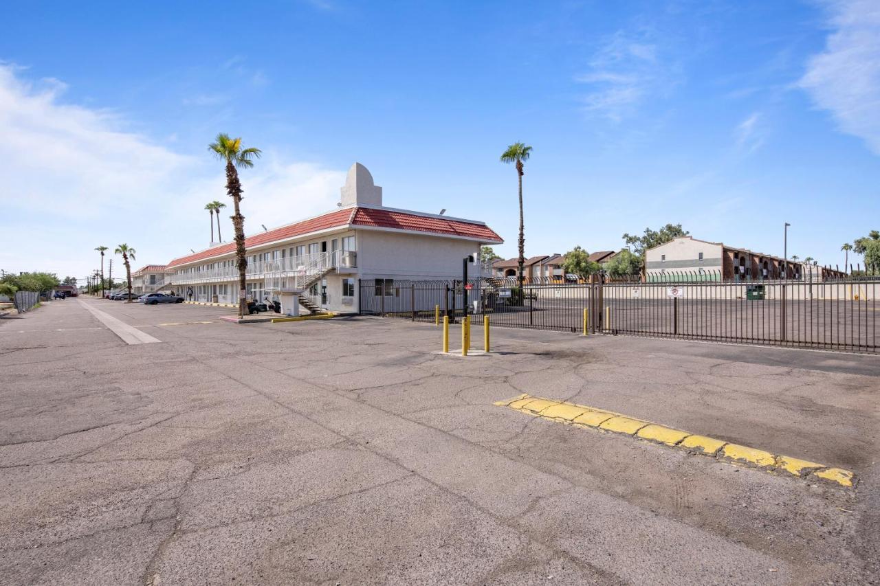 Super 8 By Wyndham Phoenix West Kültér fotó
